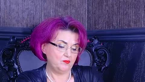 Isabella Conte online show from 04/21/26, 03:02