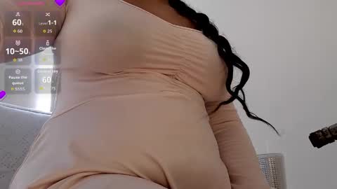 isabelateran online show from 04/19/26, 05:01