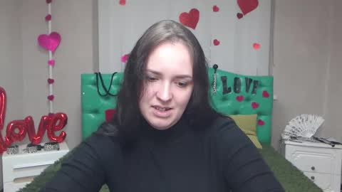 IsabelBlackberry online show from 11/22/25, 06:12