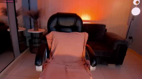 Snapshot of isabelbornner chatting on 01/25/25, 04:45 Isabel Bornner online show from 01/25/25, 04:45