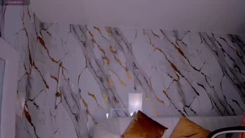 Snapshot of isabelbornner chatting on 03/11/25, 06:32 Isabel Bornner online show from 03/11/25, 06:32