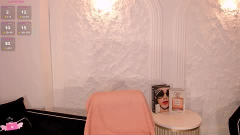 Snapshot of isabelbornner chatting on 11/12/25, 07:03 Isabel Bornner online show from 11/12/25, 07:03