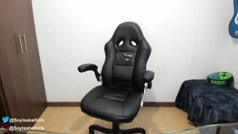 Isa online show from 11/20/25, 10:20