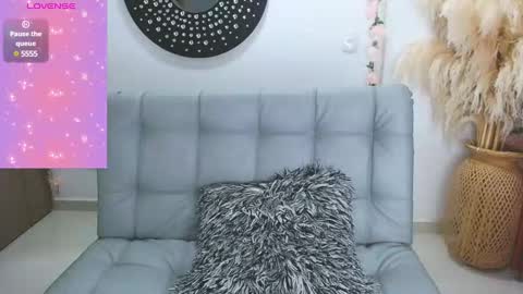 Isabel online show from 12/28/24, 11:48