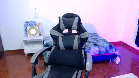 isabella__666 online show from 12/14/25, 04:07