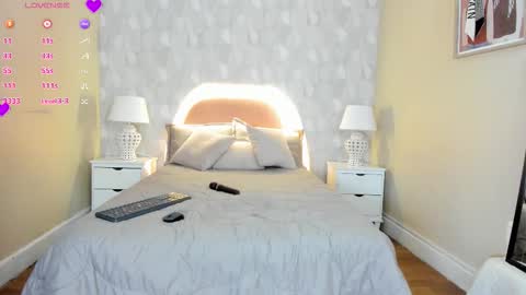 isabella__milf online show from 03/26/26, 07:19