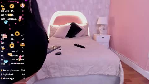 isabella__milf online show from 05/21/26, 07:21