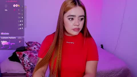 Snapshot of isabella_arias1 chatting on 07/19/26, 12:14 Isabella Arias online show from 07/19/26, 12:14