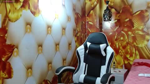 Snapshot of isabella_barbie chatting on 03/02/26, 04:47 sabella barbie online show from 03/02/26, 04:47