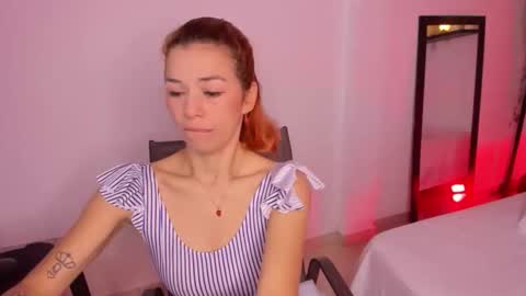 isabella online show from 12/03/25, 04:49