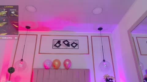 Isa Online 11pm to 5am Colombia time online show from 11/28/25, 06:05