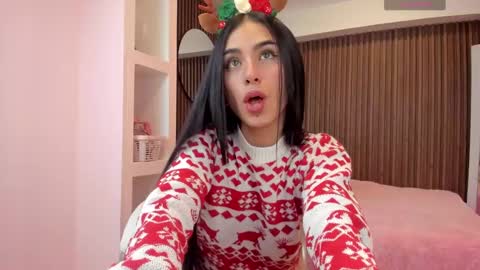 Isabella Cooper online show from 12/08/24, 08:25
