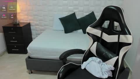 Snapshot of isabella_florez22 chatting on 12/03/24, 06:17 Isabel florez online show from 12/03/24, 06:17