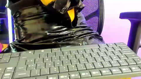 ISABELLA online show from 06/15/26, 06:10
