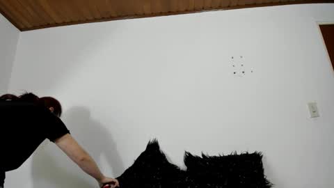 Snapshot of isabella_jaramillo chatting on 10/21/25, 12:17 isabella_jaramillo online show from 10/21/25, 12:17