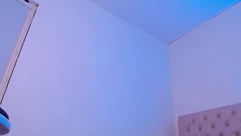 isabella_jazz online show from 12/24/24, 09:44