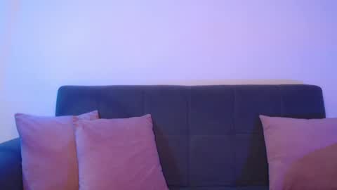 Snapshot of isabella_jones9 chatting on 12/16/24, 12:04 ISABELLA online show from 12/16/24, 12:04