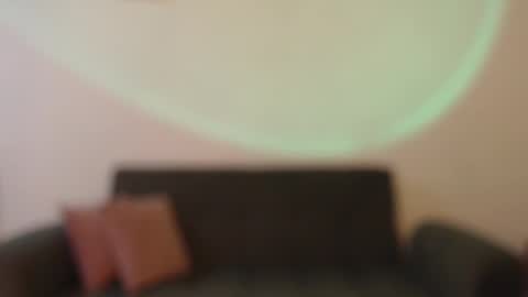 Snapshot of isabella_jones9 chatting on 02/16/25, 12:52 ISABELLA online show from 02/16/25, 12:52