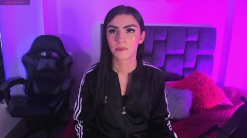 Isabella Moon9 online show from 04/21/26, 11:38