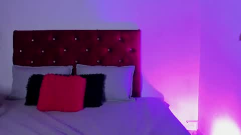 Isabella Moon9 online show from 06/27/26, 11:37