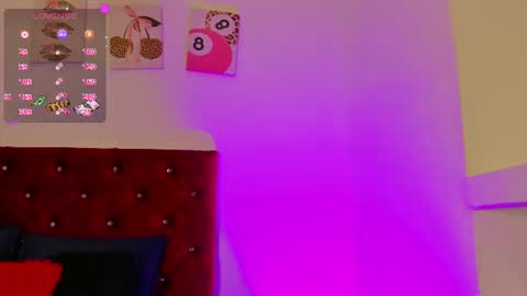 Isabella Moon9 online show from 07/08/26, 12:42