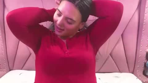 Isabella online show from 05/21/26, 03:35