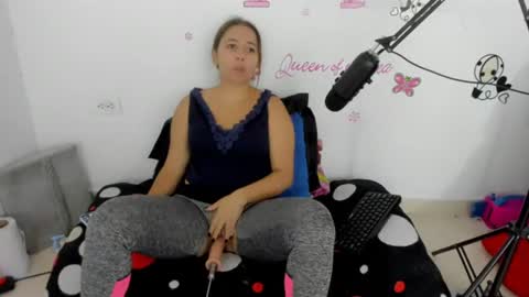 Snapshot of isabella_sweett_ chatting on 07/26/26, 08:16 Isabella online show from 07/26/26, 08:16