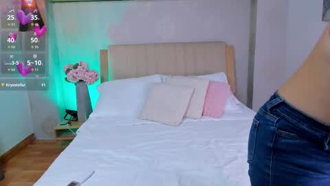 isabella_winkler online show from 11/15/25, 02:46