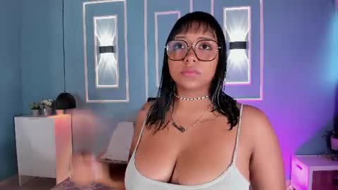 isabella zc online show from 07/15/26, 11:59
