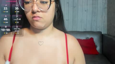 isabellaa23 online show from 12/20/25, 12:56