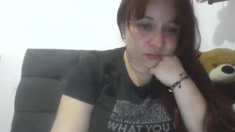 isabellaa_hills_ online show from 04/19/26, 10:01