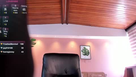 Isabella  Everyday From 0530 to 1430 Col Time online show from 01/29/25, 06:50