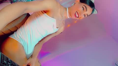 isabellagirs online show from 02/07/26, 10:13