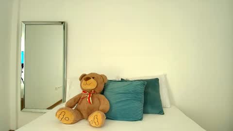 Isabella  online show from 02/21/26, 01:23