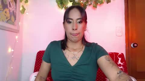 Isabella  online show from 12/03/25, 12:18