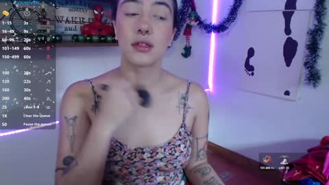 Snapshot of isabellakoff chatting on 12/11/24, 12:12 Tati - online show from 12/11/24, 12:12