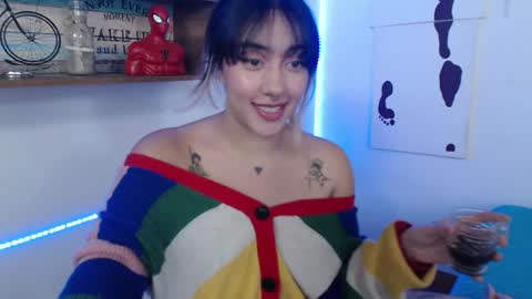 Snapshot of isabellakoff chatting on 01/09/25, 06:15 Tati - online show from 01/09/25, 06:15