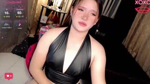 Snapshot of isabellaleights chatting on 04/28/26, 02:27 isabel online show from 04/28/26, 02:27