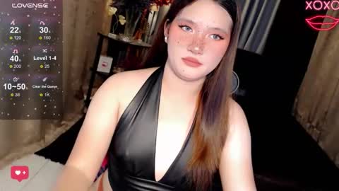 Snapshot of isabellaleights chatting on 05/07/26, 01:33 isabel online show from 05/07/26, 01:33