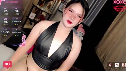 Snapshot of isabellaleights chatting on 05/22/26, 02:08 isabel online show from 05/22/26, 02:08