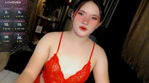 Snapshot of isabellaleights chatting on 05/25/26, 01:11 isabel online show from 05/25/26, 01:11