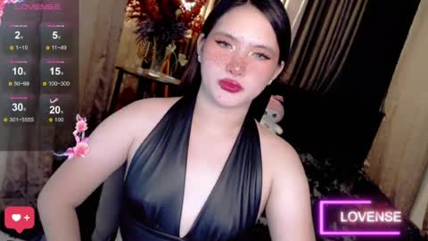 Snapshot of isabellaleights chatting on 06/19/26, 01:10 isabel online show from 06/19/26, 01:10