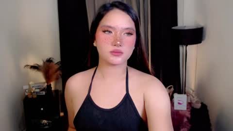 Snapshot of isabellaleights chatting on 07/16/26, 12:16 isabel online show from 07/16/26, 12:16