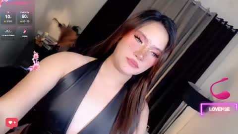 Snapshot of isabellaleights chatting on 07/19/26, 12:03 isabel online show from 07/19/26, 12:03