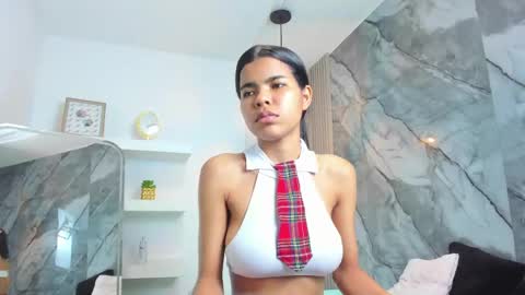 isabellamonet online show from 05/12/26, 07:22