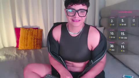 Isabella Mout  online show from 05/04/26, 11:39