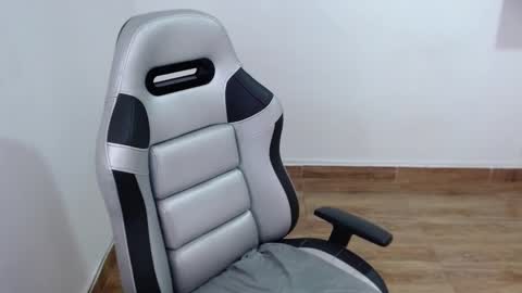 Isa online show from 02/22/26, 07:12