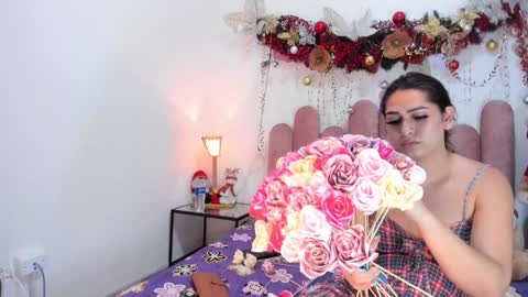 Snapshot of isabellas_smith chatting on 12/04/24, 07:17 Martina IG martissmith01 online show from 12/04/24, 07:17
