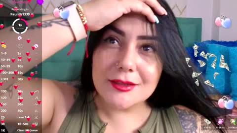Snapshot of isabelle_rossi chatting on 12/07/24, 07:10 Isa online show from 12/07/24, 07:10