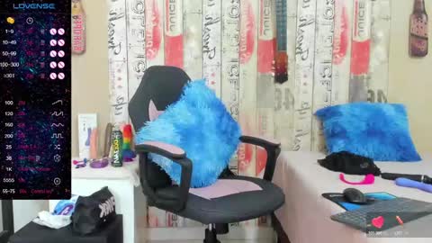 Snapshot of isabelle_rossi chatting on 01/22/25, 08:49 Isa online show from 01/22/25, 08:49